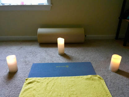 Yin yoga candles bolster